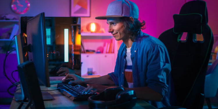 Make money on Twitch